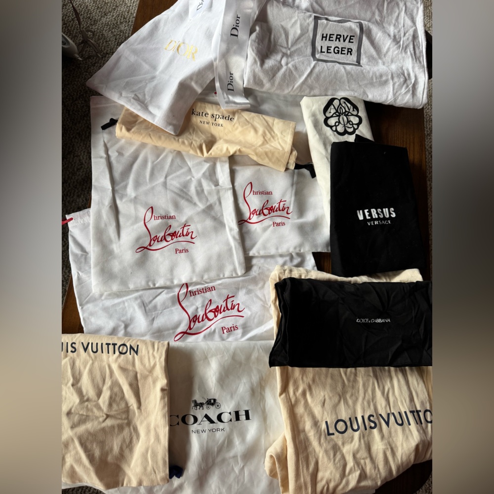 Louis Vuitton Dust Bag Assortment - White, Cream, Black